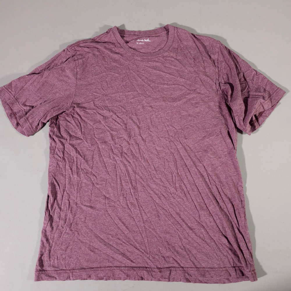 Travis Mathew T-Shirt Mens XL Maroon Purple Pima Cotton Short Sleeve Tee